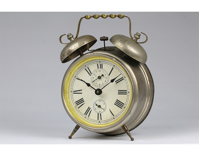 Twin Bell Alarm Clock | Seiko Clocks | THE SEIKO MUSEUM GINZA